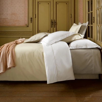 2---bumblebee_beige-visontaupe