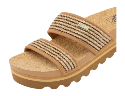 5---CJ5937_CUSHION_VISTA_HI_CHOCOLATE_RAFFIA_DTL1_GBkopie