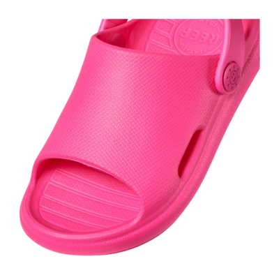 5---CJ5706_LITTLERIOSLIDE_HOTPINK_DTL1_whitebackground