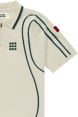 3---Inner_Space_Polo_White_Alyssum_Zoom