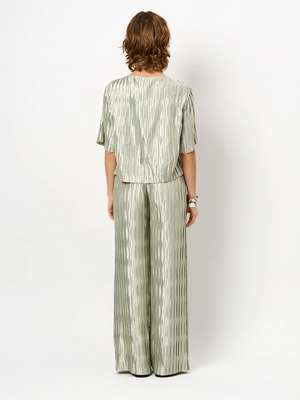 2---252118-3250-SoftPistachio-9734