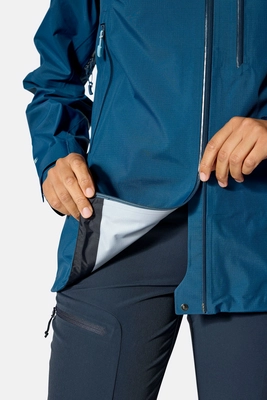 8---womens_firewall_mountain_jacket_tempestblue_qwg_97_tmb_model_5103