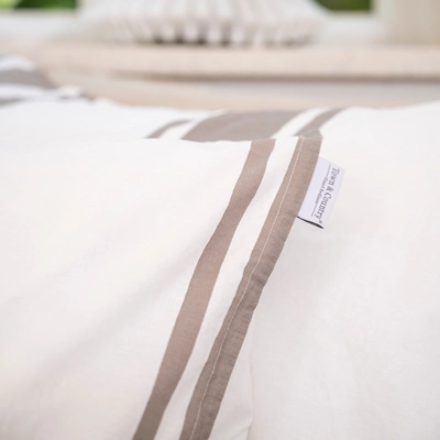 Kussensloop Town&Country Kinsley Taupe