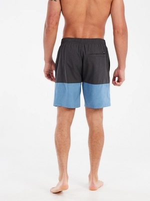 6---71751021_511_model_back-half_01