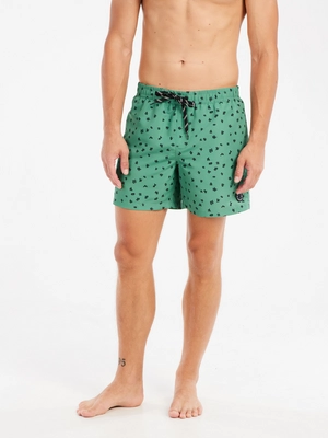 5---71751025_853_model_front-half_01