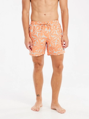 4---71751032_607_model_front-half_01