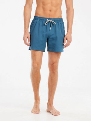 4---71751045_394_model_front-half_01