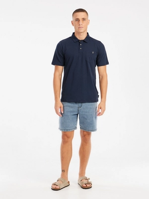 5---14751003_906_model_front-full_01