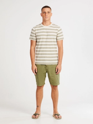 4---17751006_476_model_front-full_01