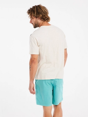 7---17751012_899_model_back-half_01