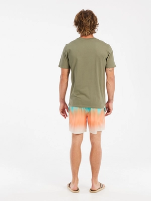 8---17751052_476_model_back-full_01