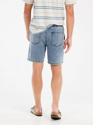 7---23751000_541_model_back-half_01