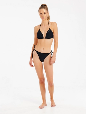 5---72609000_290_model_front-full_01