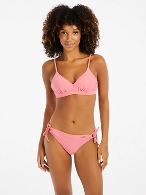 5---72651026_841_model_front-half_01