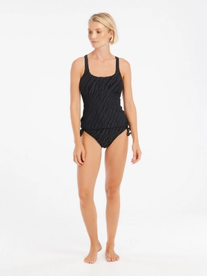 7---78651003_290_model_front-full_01