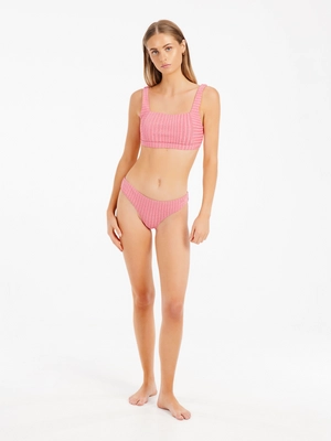 4---72651076_841_model_front-full_01