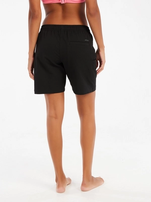 7---71651000_290_model_back-half_01