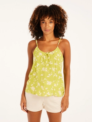 5---16651028_951_model_front-half_01