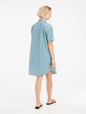 8---24651001_341_model_back-full_01