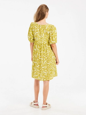 7---24651014_951_model_back-full_01
