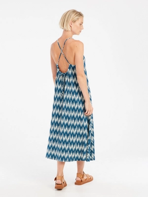 6---24651031_341_model_back-full_01