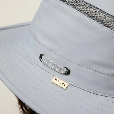 6---H05HT1006_20LTM6_20AIRFLO_20SUN_20HAT_20SOFT_20BLUE_051