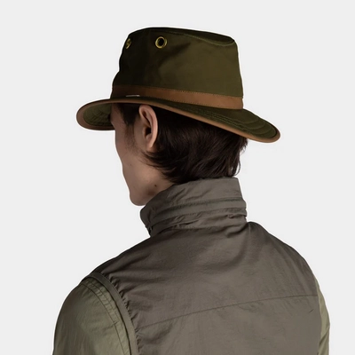 6---TWC7_The_Outback_Green_C