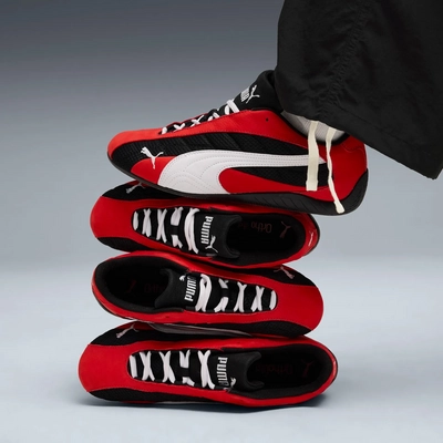 2---puma__pum-402995-02__modelshot01