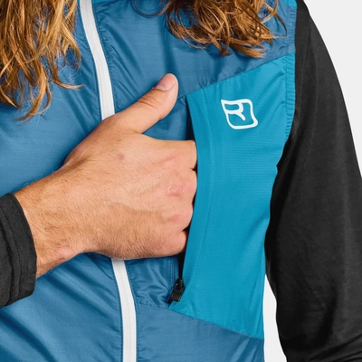 3---60011-55901-WINDBREAKER_VEST_M_petrol_blue-D-01~-~media--9a2dd926--query@2x