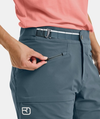3---62271-BRENTA_SHORTS_W-D-01