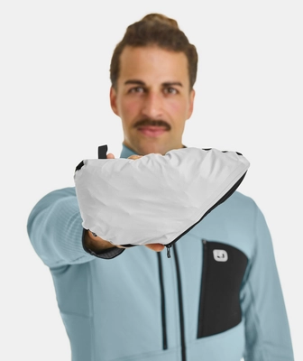 8---62746-PIZ_SELVA_2_5L_JACKET_M-D-04