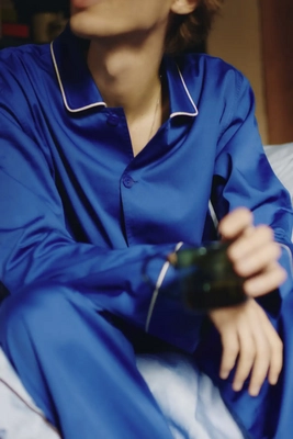 5---hay-outline-pyjama-ls-shirt-xss-vivid-blue-57766_1920x1920