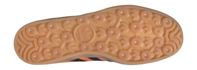 4---JI3905_3_FOOTWEAR_Photography_Bottom_View_transparent
