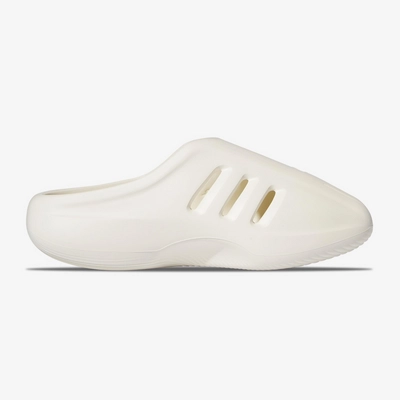 2---JH6766_5_FOOTWEAR_Photography_Side_Medial_Center_View_transparent