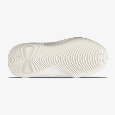 3---JH6766_4_FOOTWEAR_Photography_Bottom_View_transparent