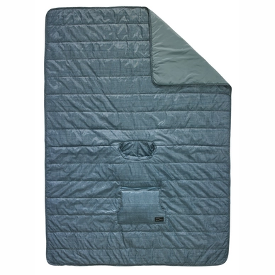 3---11417_thermarest_honchoponcho_bluewoven_open