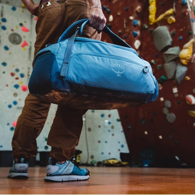 3---Daylite_Duffel_45_F20_01_waveblue_web