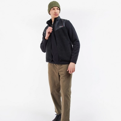 3---MFL0126BK11_AW22_getthelook_model_4