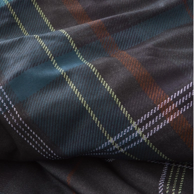 3---PLEUN_INDIGO_BLUE_DETAIL_02_LR