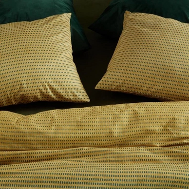 3---Straight_Ochre_Detail_