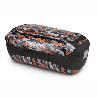 3---TransporterDuffel65_F21_Side2_BlackOrangeCamo