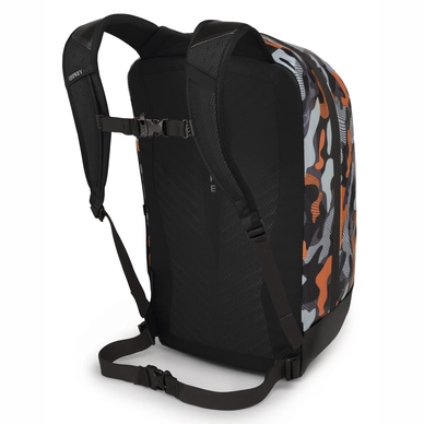 3---TransporterPanelLoaderPack_F21_SideBack_BlackOrangeCamo