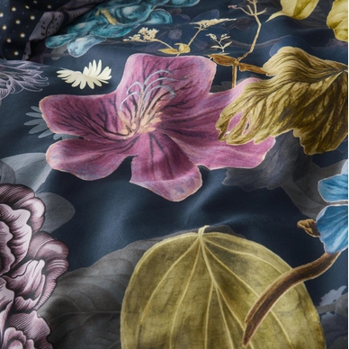 3---VERONIQUE_INDIGO_BLUE_DETAIL_01_LR