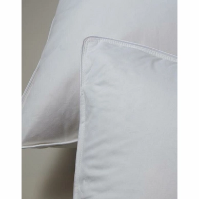 3---the_recycled_down_pillow_white_401795_116_204_lr_d2_p (1)