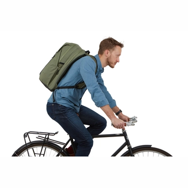 3---Small-Thule_Paramount_Commuter_BP_TCBP127_Olivine_FS_0_3204732