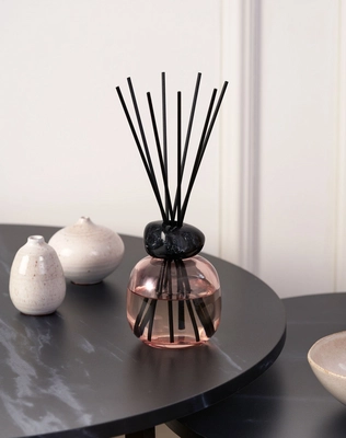 6---007831_MINERAL-BOUQUET-ROSE-NOIR-2500x3100_A_1