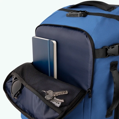 3---TDM_W24_SOFTSUITCASE_SMALL_SHIRAZ_3667022011604_03