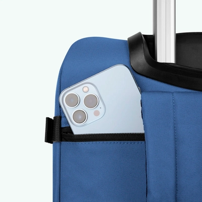 6---TDM_W24_SOFTSUITCASE_SMALL_SHIRAZ_3667022011604_07