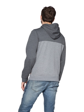 3712192_756_model_back-half_01
