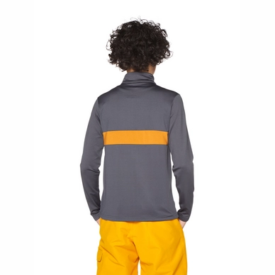 3811192_900_model_back-half_01